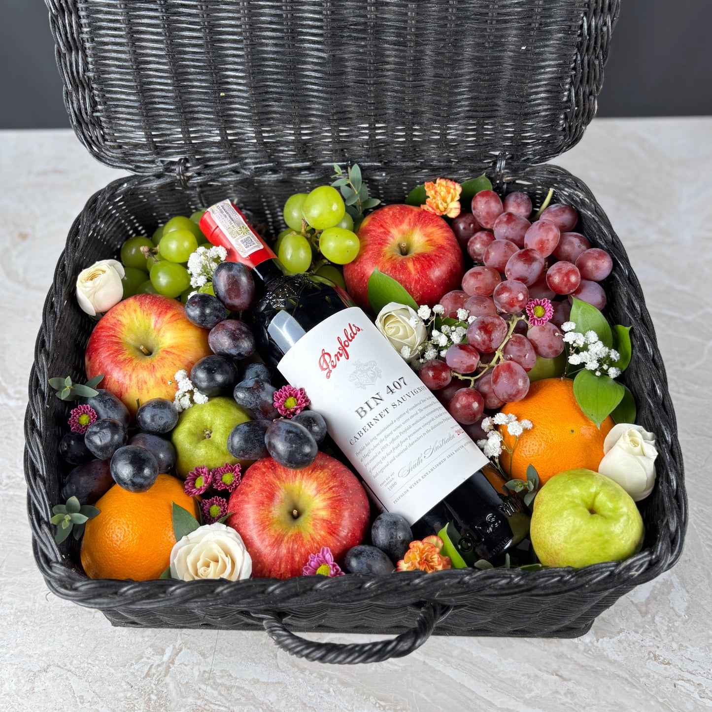 Midnight Penfolds Wine Hamper