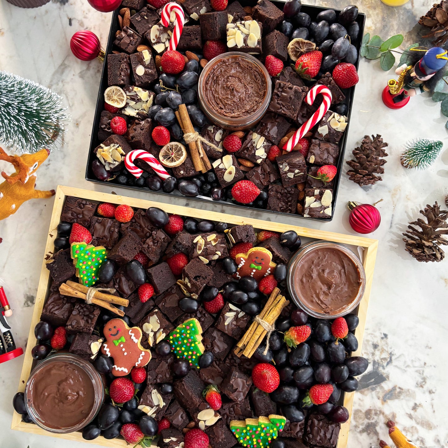 Xtra Christmas Brownies Platter