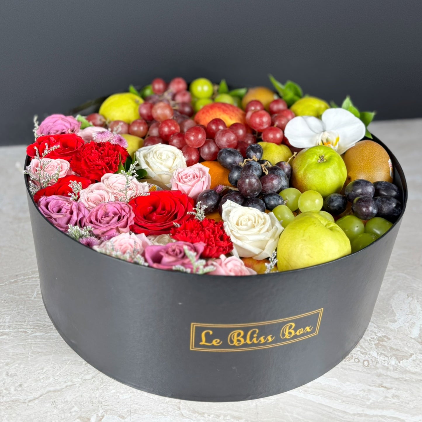 Classic Rose Grand Round Fruit Box