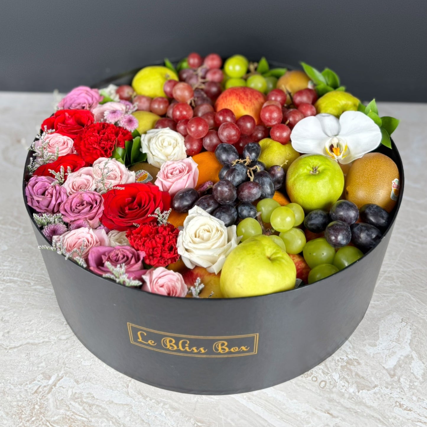 Classic Rose Grand Round Fruit Box