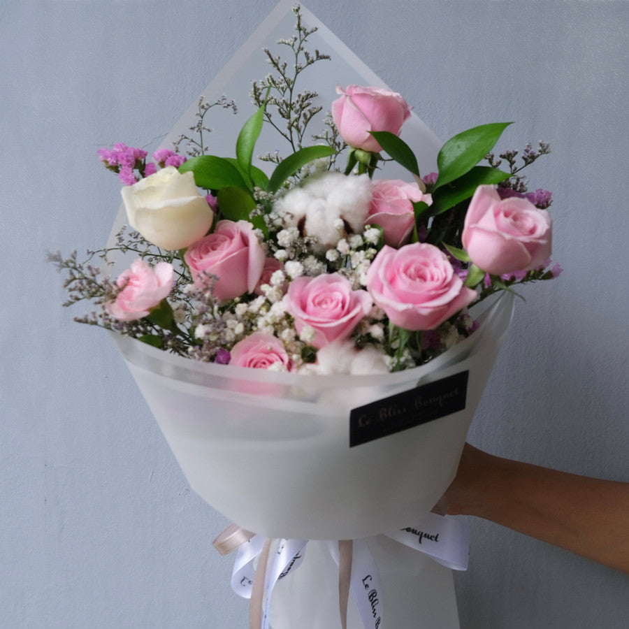 pink rose bouquet with babysbreath carnation and cotton by le bliss bouquet surabaya, florist surabaya, Toko Bunga surabaya cepat kirim